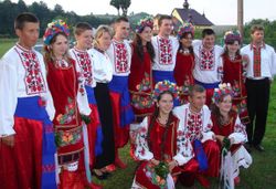 Carpatho-Rusyn_sub-groups_-_Transcarpathian_Rusyns_in_original_goral_folk-costumes_from_Maramure_.[1]