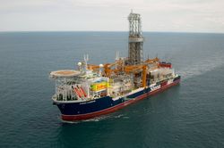 Stena-Carron-Oil-Drill-Ship-large
