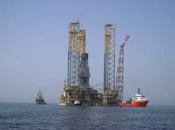 AZERBAIJAN-Shah-Deniz-Alpha-gas-production-platform-1
