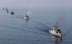 Hormuz_Iranian-Naval-ships