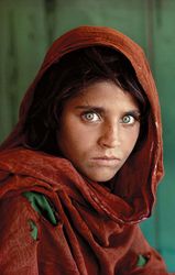 ng_afghan-girl_steve-mccurry.jpg