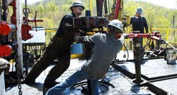 shale-gas-drilling-fracking.jpg